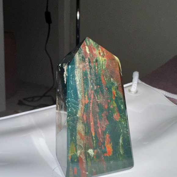 Dragons Blood Jasper Crystal Tower - Picture 4 of 7